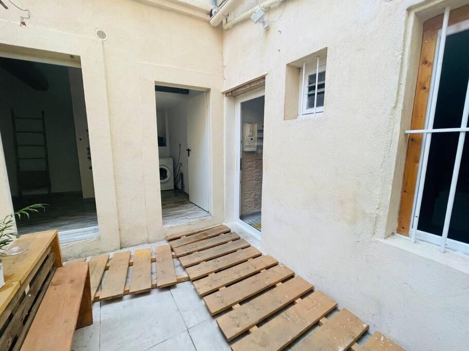 Toulon: Superbe Appartement Atypique 2 Chambres エクステリア 写真
