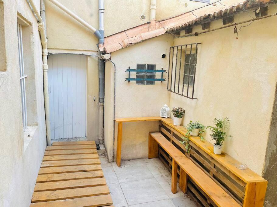 Toulon: Superbe Appartement Atypique 2 Chambres エクステリア 写真